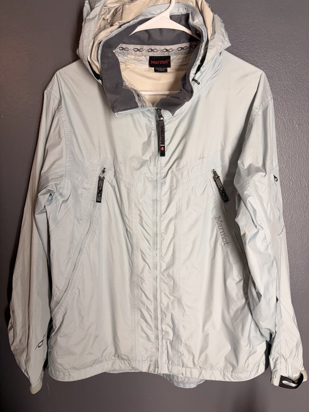 Marmot Jacket Women's Large Hooded Waterproof Rain Coat Lightweight